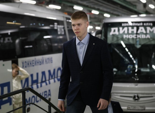 1.12.2025. МХК «Динамо» — «Алмаз» — 5:1