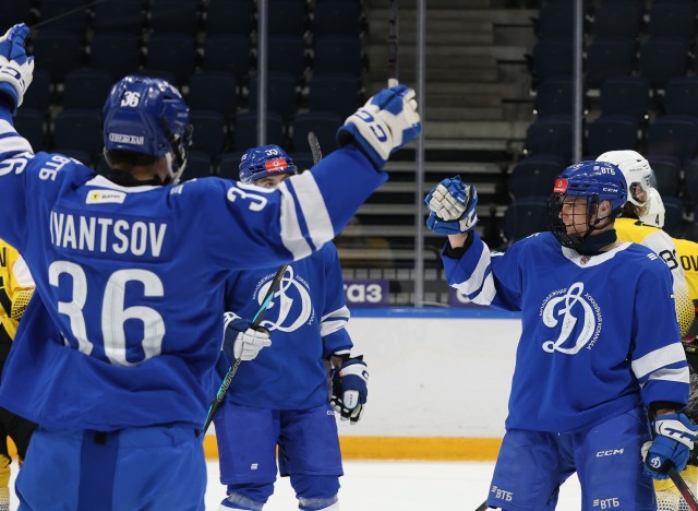 1.12.2025. МХК «Динамо» — «Алмаз» — 5:1