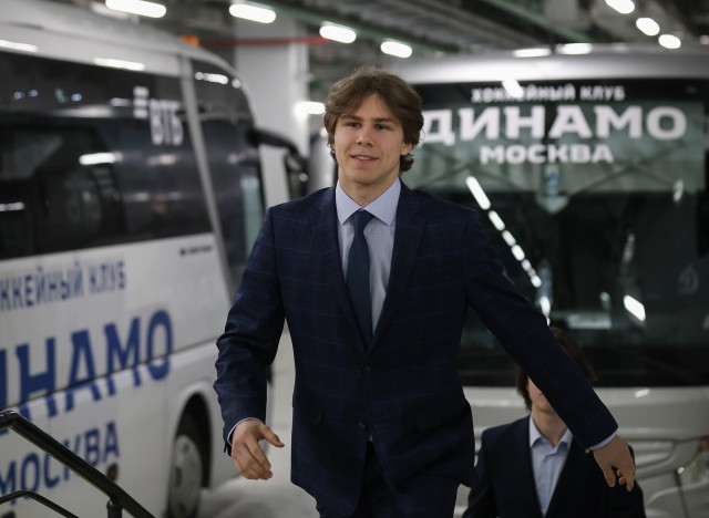 1.12.2025. МХК «Динамо» — «Алмаз» — 5:1