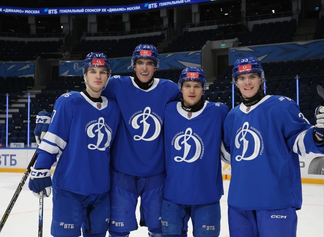 1.12.2025. МХК «Динамо» — «Алмаз» — 5:1