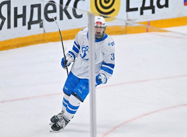 4.12.2025. «Капитан» — МХК «Динамо» Мск — 3:4