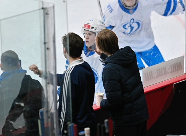 4.12.2025. «Капитан» — МХК «Динамо» Мск — 3:4