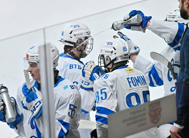 4.12.2025. «Капитан» — МХК «Динамо» Мск — 3:4