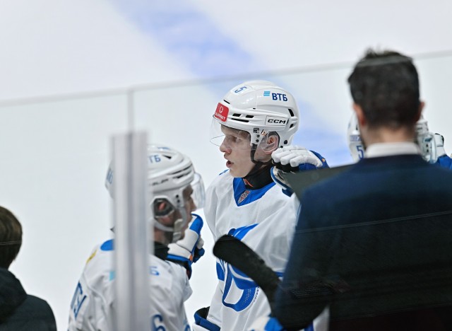 4.12.2025. «Капитан» — МХК «Динамо» Мск — 3:4