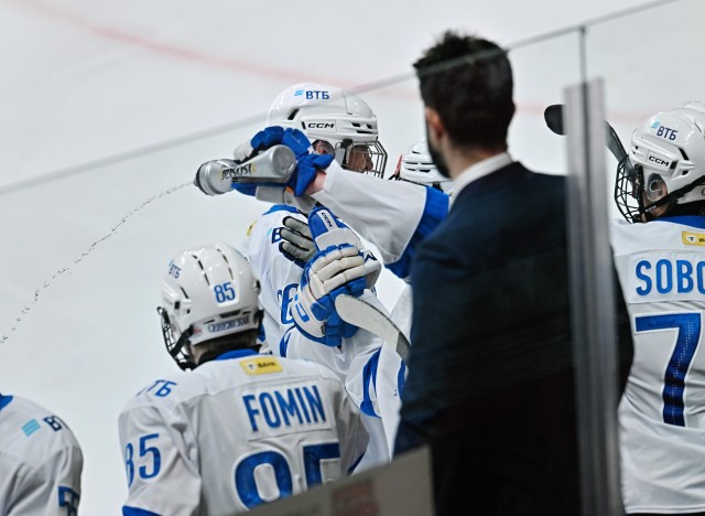 4.12.2025. «Капитан» — МХК «Динамо» Мск — 3:4