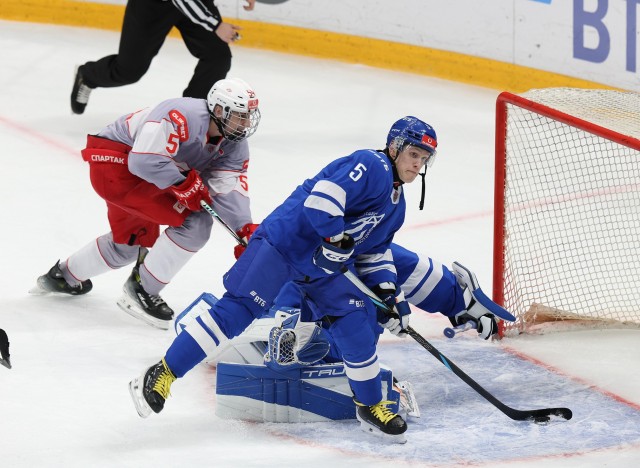 15.12.2025. МХК «Динамо» — МХК «Спартак» — 3:4