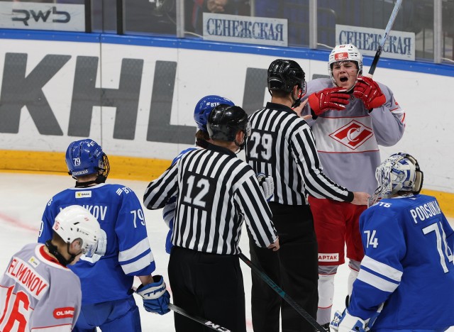 15.12.2025. МХК «Динамо» — МХК «Спартак» — 3:4