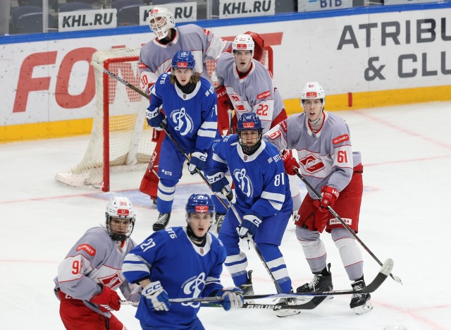 15.12.2025. МХК «Динамо» — МХК «Спартак» — 3:4