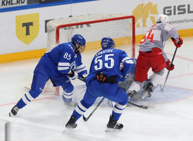 15.12.2025. МХК «Динамо» — МХК «Спартак» — 3:4