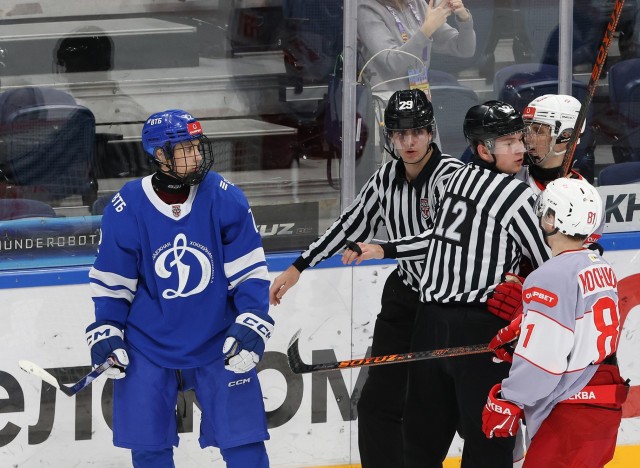 15.12.2025. МХК «Динамо» — МХК «Спартак» — 3:4