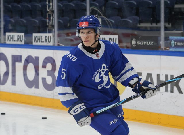 15.12.2025. МХК «Динамо» — МХК «Спартак» — 3:4