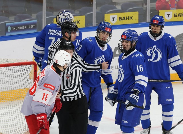 15.12.2025. МХК «Динамо» — МХК «Спартак» — 3:4