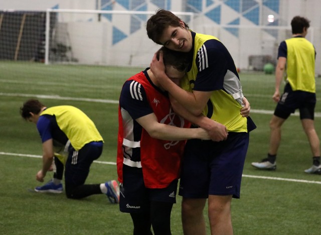 Футбольные традиции «Динамо». Уходящий год проводили игрой в футбол