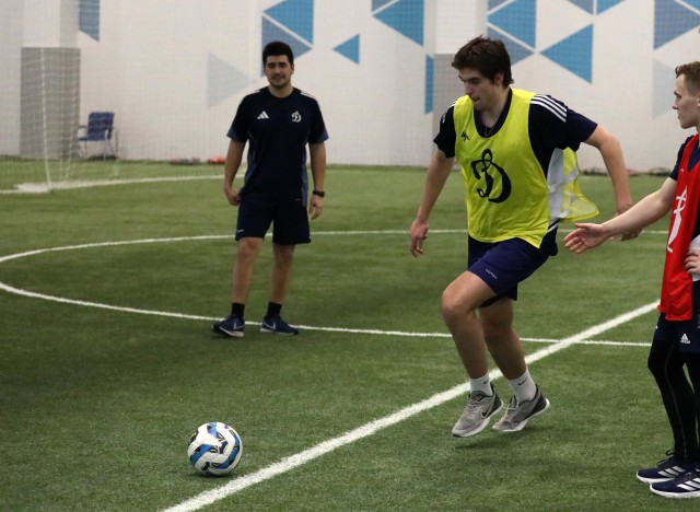 Футбольные традиции «Динамо». Уходящий год проводили игрой в футбол