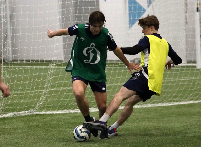 Футбольные традиции «Динамо». Уходящий год проводили игрой в футбол