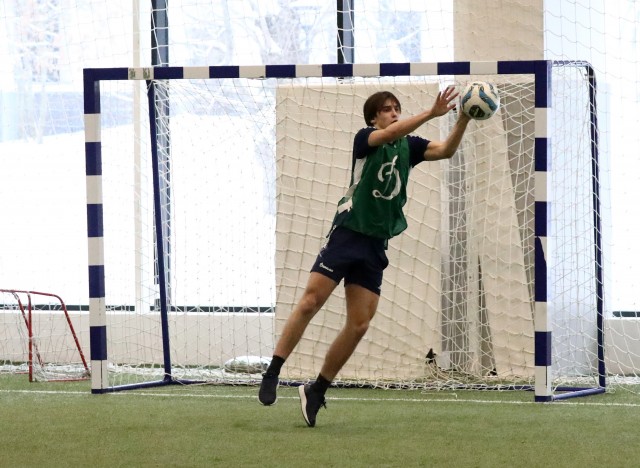 Футбольные традиции «Динамо». Уходящий год проводили игрой в футбол