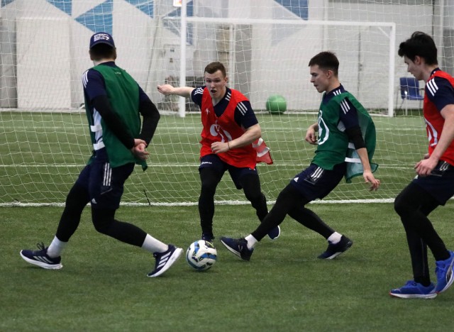 Футбольные традиции «Динамо». Уходящий год проводили игрой в футбол