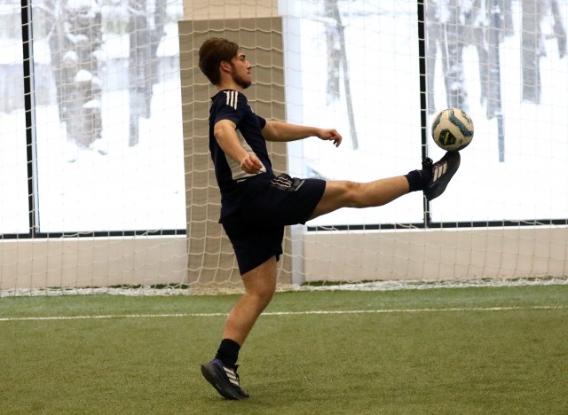 Футбольные традиции «Динамо». Уходящий год проводили игрой в футбол