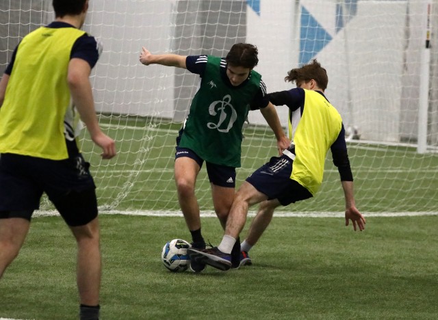 Футбольные традиции «Динамо». Уходящий год проводили игрой в футбол