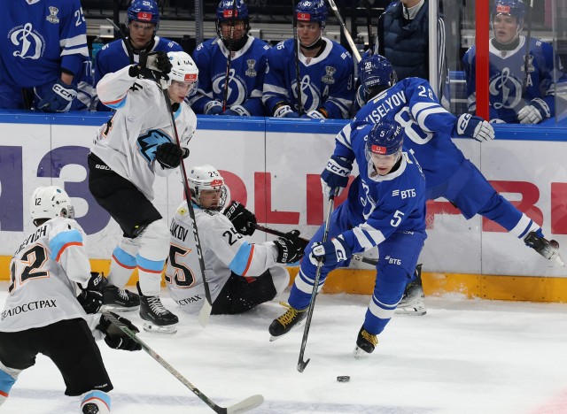 02.04.2026. 1/8 плей-офф Кубка Харламова. МХК «Динамо» Мск — «Динамо-Шинник» Матч 1 - 1:2