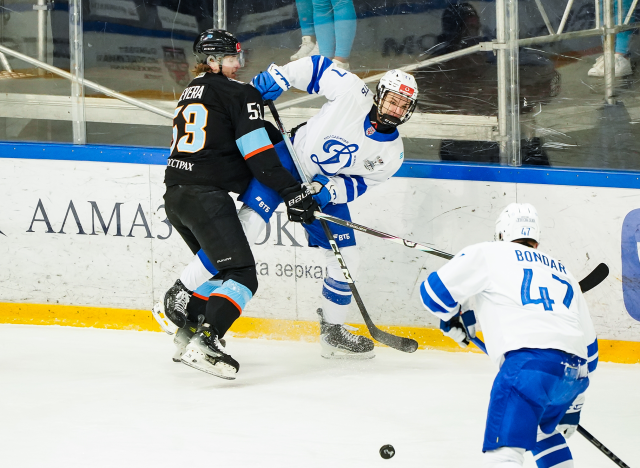 6.04.2026. 1/8 плей-офф Кубка Харламова. МХК «Динамо» Мск — «Динамо-Шинник». Матч 3 - 0:3